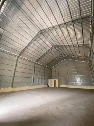 ឃ្លាំងសម្រាប់ជួលនៅសែនសុខ Warehouse in Phnom Penh Capital