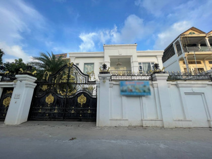 វីឡាទោលនៅខណ្ឌច្បារអំពៅ Villa in Phnom Penh Capital