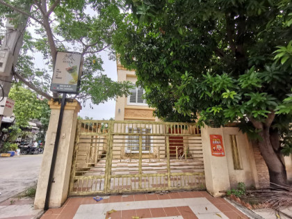 Twin Villa Good For Residential In Sangkat Phnom Penh Thmey Villa in Phnom Penh Capital