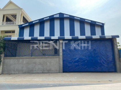 ឃ្លាំងនៅសែនសុខ Warehouse in Phnom Penh Capital