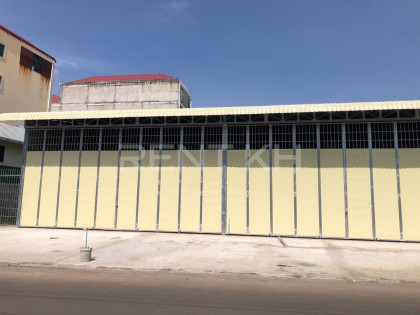 ឃ្លាំងនៅទួលសង្កែរ Warehouse in Phnom Penh Capital