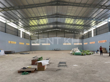 ឃ្លាំងសំរាប់ជួល Warehouse in Phnom Penh Capital