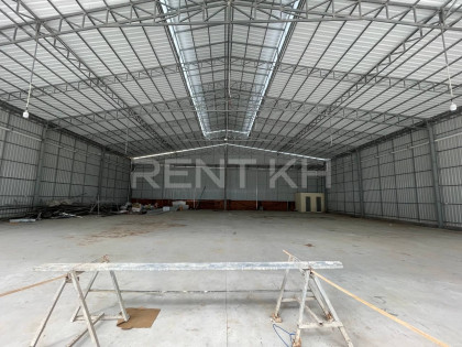 ឃ្លាំងជួលនៅសែនសុខ Warehouse in Phnom Penh Capital