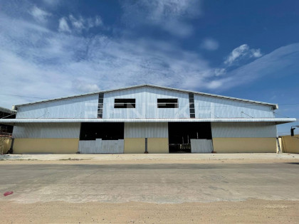 ឃ្លាំងនៅខណ្ឌព្រែកព្នៅ Warehouse in Phnom Penh Capital