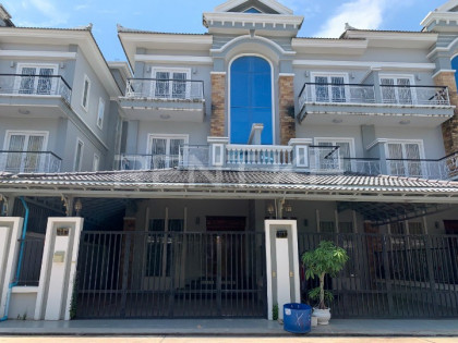 Twin Villa At Borey Vimean Phnom Penh Villa in Phnom Penh Capital