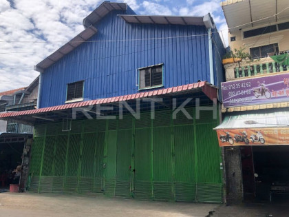 ឃ្លាំងអាជីវកម្មនៅសំណង់១២ Warehouse in Phnom Penh Capital