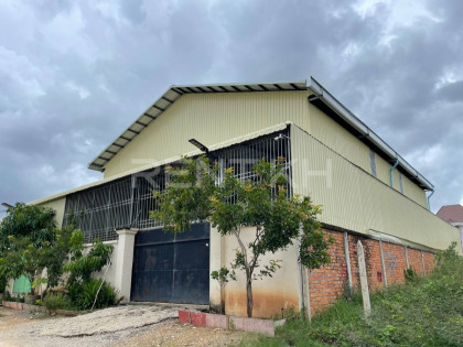 ឃ្លាំងជួលនៅសែនសុខ Warehouse in Phnom Penh Capital