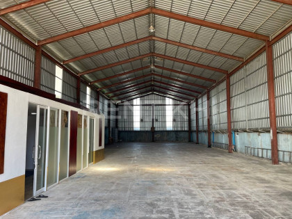 ឃ្លាំងជួលនៅចំការដូង Warehouse in Phnom Penh Capital