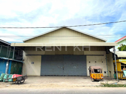 Warehouse For Rent In Sangkat Krang Thnong Warehouse in Phnom Penh Capital