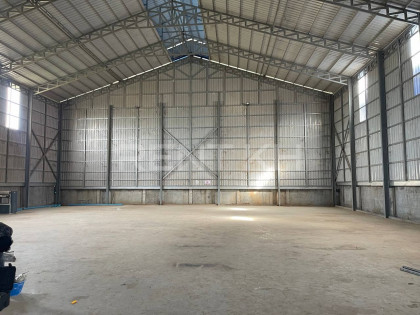 ឃ្លាំងជួលនៅសែនសុខ Warehouse in Phnom Penh Capital