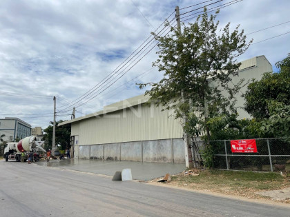 ឃ្លាំងជួលនៅខណ្ឌឬស្សីកែវ Warehouse in Phnom Penh Capital