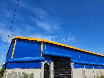 ឃ្លាំងជួលនៅខណ្ឌឬស្សីកែវ Warehouse in Phnom Penh Capital