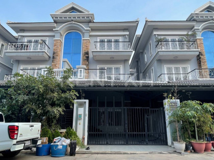 Twin Villa At Borey Vimean Phnom Penh Villa in Phnom Penh Capital