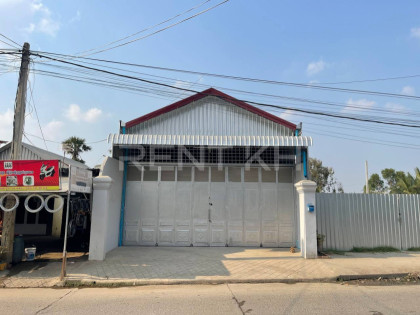 ឃ្លាំងជួលនៅកាកាប Warehouse in Phnom Penh Capital