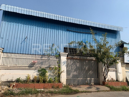 ឃ្លាំងជួលនៅសែនសុខ Warehouse in Phnom Penh Capital