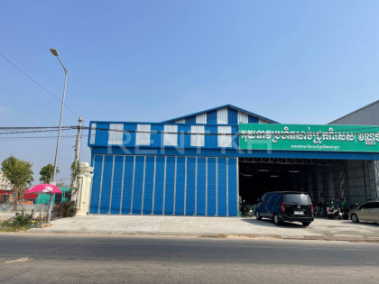 ឃ្លាំងជួលនៅសែនសុខ Warehouse in Phnom Penh Capital