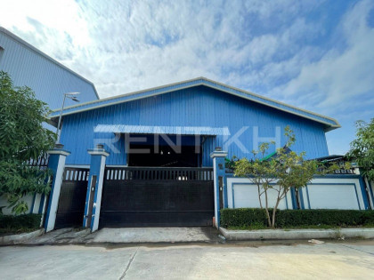 ឃ្លាំងសម្រាប់ជួលនៅសែនសុខ Warehouse in Phnom Penh Capital