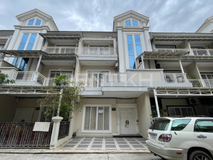 Link House for Rent at Borey Hi - Tech Chbar Ampov Villa in Phnom Penh Capital