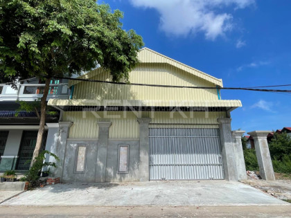 Warehouse for rent nearby Chhouk Meas Market Warehouse in Phnom Penh Capital