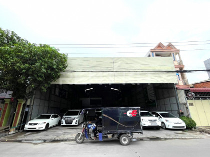 ឃ្លាំងសំរាប់ជួលនៅសែនសុខ Warehouse in Phnom Penh Capital