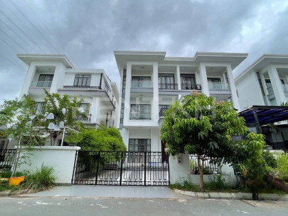 Twin Villa for Rent at Borey Villa Town Villa in Phnom Penh Capital