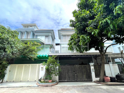 Twin Villa for Rent at Borey Peng Huoth The Star Eternal Villa in Phnom Penh Capital