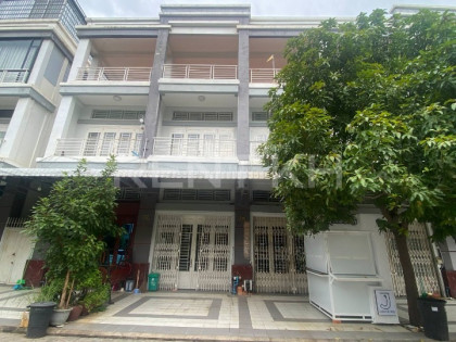Flat House for Rent at Borey Piphp Thmei Sensok Flat in Phnom Penh Capital