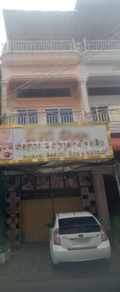 Shop House for Rent at Sangkat Tuek La'k 3 ,Tuol Kork Flat in Phnom Penh Capital