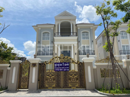 Single Villa for Rent in Borey Premier Angkor Phnom Penh Villa in Phnom Penh Capital