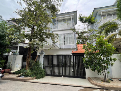 Twin Villa for Rent at Borey Peng Huoth The Star Premire Villa in Phnom Penh Capital