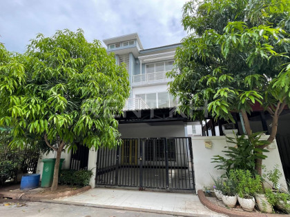 Twin Villa for Rent at Borey Peng Huoth The Star Eternal Villa in Phnom Penh Capital