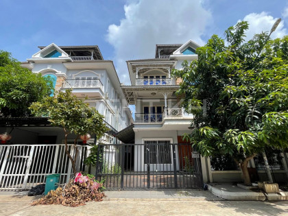 Twin Villa for Rent at Borey Vimean Phnom Penh Villa in Phnom Penh Capital