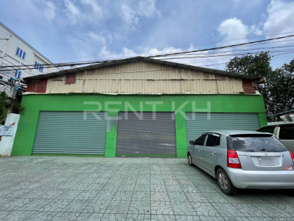 Warehouse for Rent at Khan Tuol Kork, Chea Sim Samaki High School Area Warehouse in Phnom Penh Capital