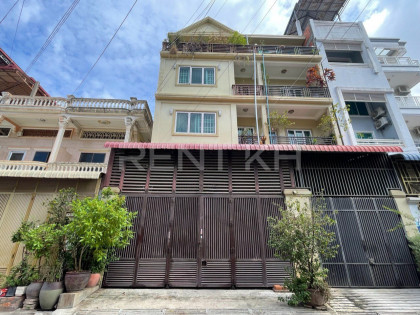 Shop House for Rent in BKK3 Flat in Phnom Penh Capital