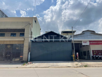 Warehouse for Rent nearby AEON 2 Mall Warehouse in Phnom Penh Capital