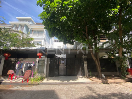 Twin Villa for Rent in Borey Peng Huoth Beong Snor Villa in Phnom Penh Capital