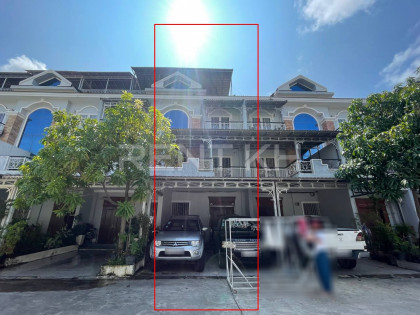 Link House  for Rent at Borey Vimean Phnom Penh Villa in Phnom Penh Capital