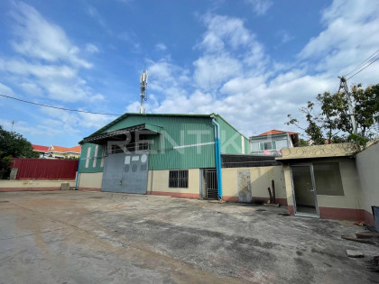 Warehouse for Rent nearby Beong Bai Tarng Market Warehouse in Phnom Penh Capital