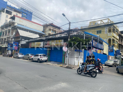 Land for Rent at Sangkat Terk La'rk Ti Pir, Tuol Kork Land in Phnom Penh Capital