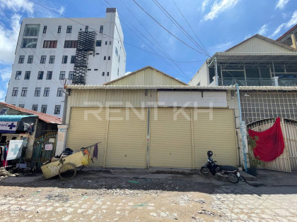 Warehouse for Rent nearby Phsar Thom Tuol Sangkae (Market) Warehouse in Phnom Penh Capital