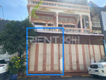 House for Rent​ at Santhormuk Flat in Phnom Penh Capital