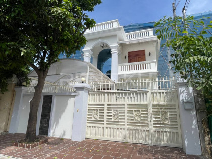 Villa for Rent at Khan Toul Kork Flat in Phnom Penh Capital