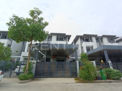 Twin Villa for Rent at Borey Chip Mong Land, Park Land 50M Villa in Phnom Penh Capital