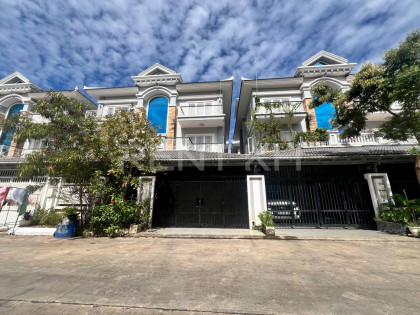 Twin Villa for Rent at Borey Vimean Phnom Penh Villa in Phnom Penh Capital