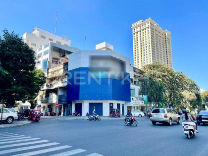 Corner Building for Rent on the Main Road Preah Norodom Blvd Building in Phnom Penh Capital