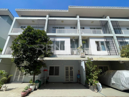 Link House for rent at Borey Peng Huoth The Star Premier Flat in Phnom Penh Capital