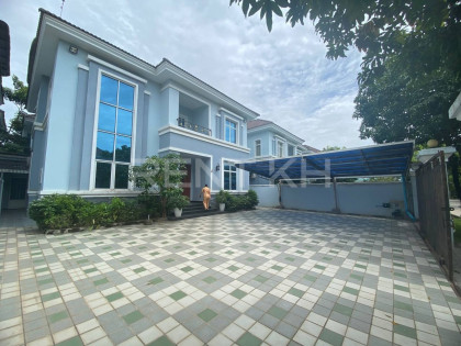 Single Villa for rent at Angkor Phnom Penh Villa in Phnom Penh Capital