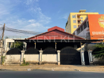 Warehouse for Rent at Sangkat Phnom Penh Thmey Warehouse in Phnom Penh Capital