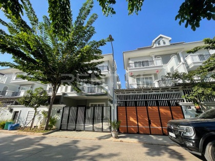 Twin Villa for Rent at Borey Phnom Penh Thmey Elites Park 2 Villa in Phnom Penh Capital