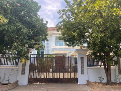 Single Villa for rent at Angkor Phnom Penh Villa in Phnom Penh Capital